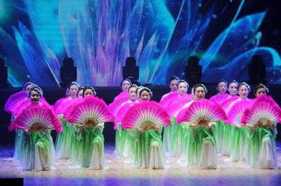 望京科技园区“壮丽七十载·阔步新时代”文艺汇演摄制纪实